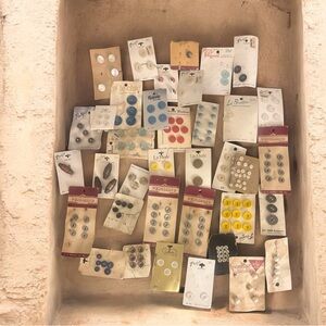 Vintage Buttons Lot